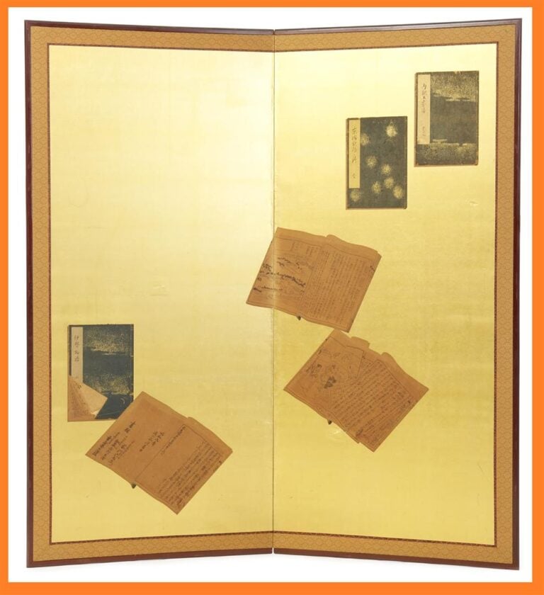 LOT NON VENU - - PARAVENT A DEUX FEUILLES ORNE DE LIVRES ANCIENS - Japon, Pério…