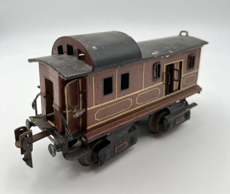 Marklin 1909, fourgon aménagé de la rame CV à toit ouvrant réf 18460 - Bel état…