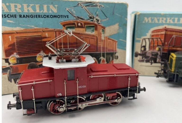 Marklin 2 locos en BO ; diesel triage ref 3069 et électrique manoeuvre bref 300…