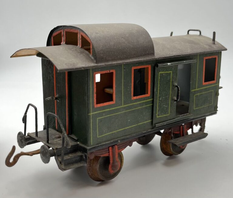 Marklin avant 1914, fourgon 2 compartiments aménagé + voiture 2 essieux 2ème cl…