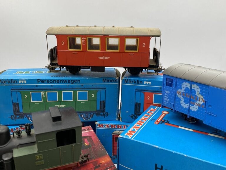 Marklin Minex en BO : louterder ref 3400, couvert 2 essieux bref 4454 X 2, voit…