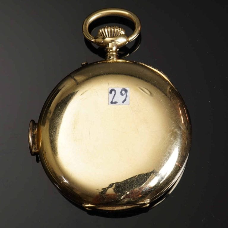 Montre de gousset à sonnerie en or jaune 18K (750°/oo). Cadran émaillé à indica…
