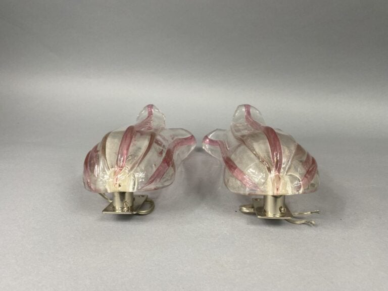 MURANO - Paire d'appliques en verre teinté rose en forme de corolle - H : 25.5…