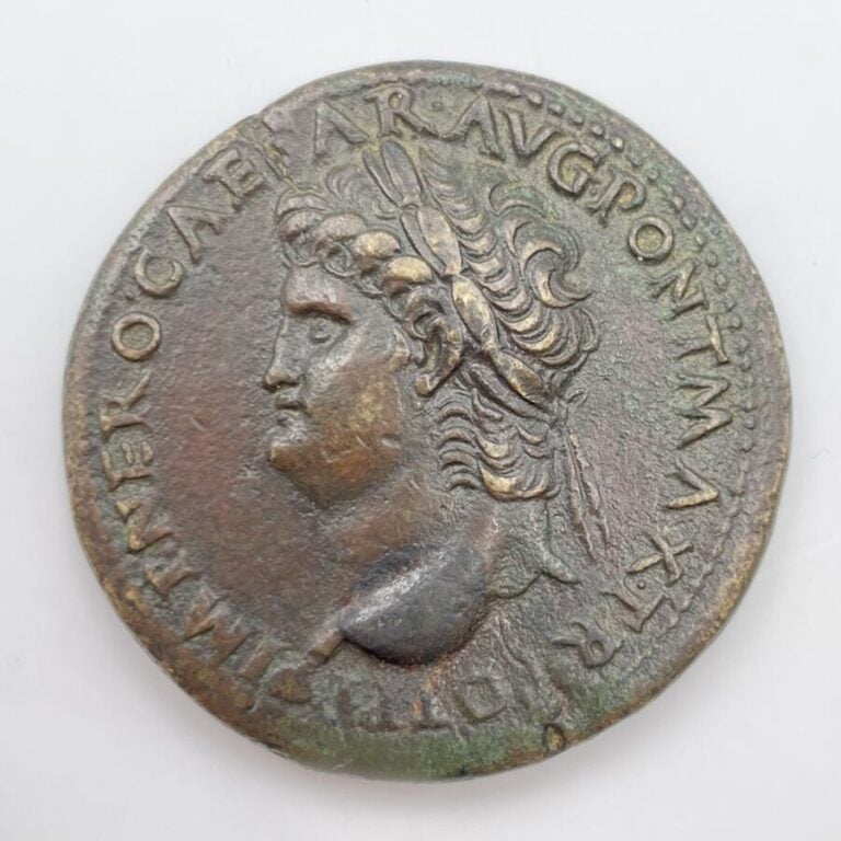 Néron (54-68). « Padouan » en bronze, d'après Giovanni Cavino, au sesterce à l'…