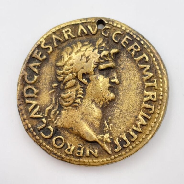 Néron (54-68). « Padouan » en bronze, d'après Giovanni Cavino, au sesterce du p…