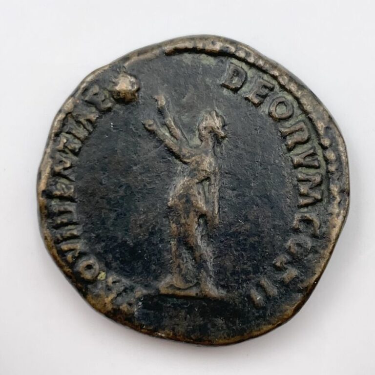 Pertinax (193 ap. J.-C.). « Padouan » en bronze, d'après Giovanni Cavino, au du…