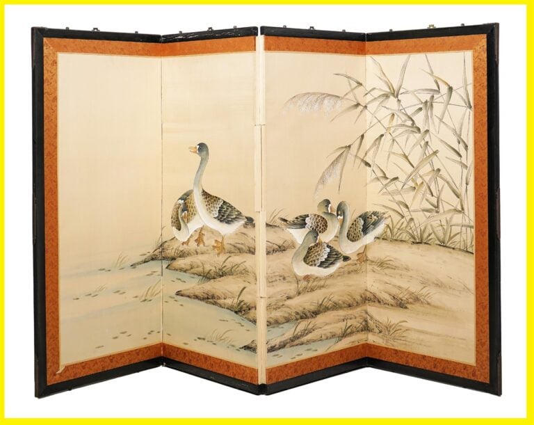 PETIT PARAVENT A QUATRE FEUILLES A DECOR DE CANARDS, YONKOKU BYOBU - Japon, Pér…