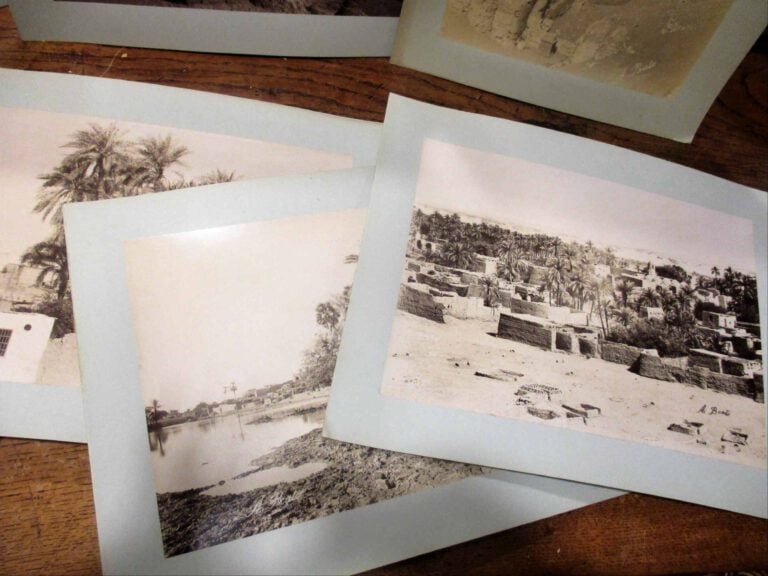 PHOTOGRAPHIES. - ORIENTALISME. EGYPTE. - Lot de 16 clichés originaux sur papier…