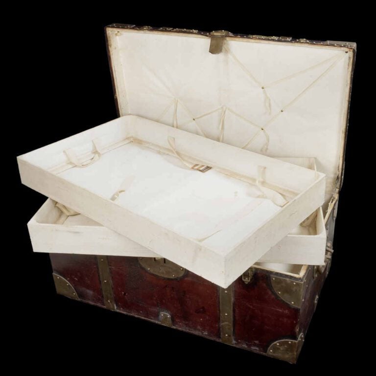 Rare malle de voyage du tsarévitch Nicolas Alexandrovitch de Russie (1843-1865)…
