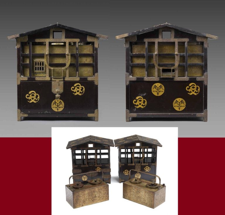 RARE PAIRE DE BOITES A BENTO FORMANT MAISONS - Japon, Epoque XIXe/XXe siècle -…