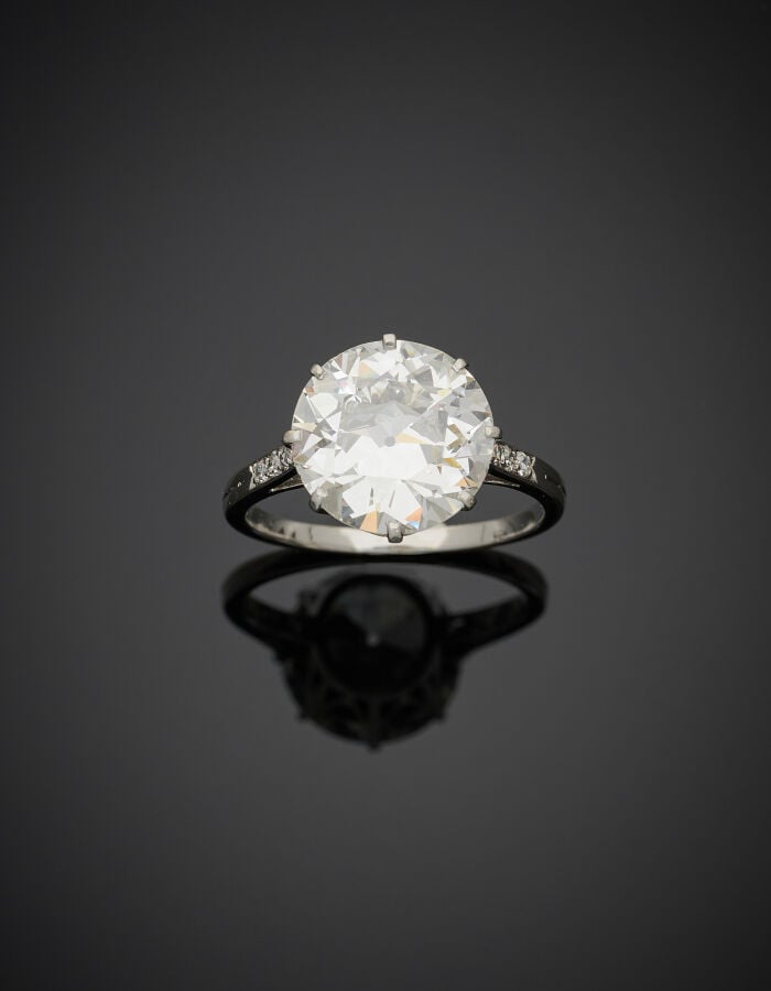 RENE BOIVIN - BAGUE solitaire en platine (950‰) serti d'un diamant taille ancie…
