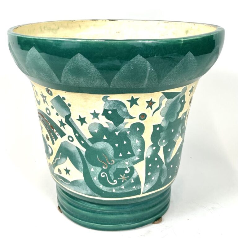 Robert MEQUINION (1905-1985) - Grand cache-pot en céramique émaillée verte sur…