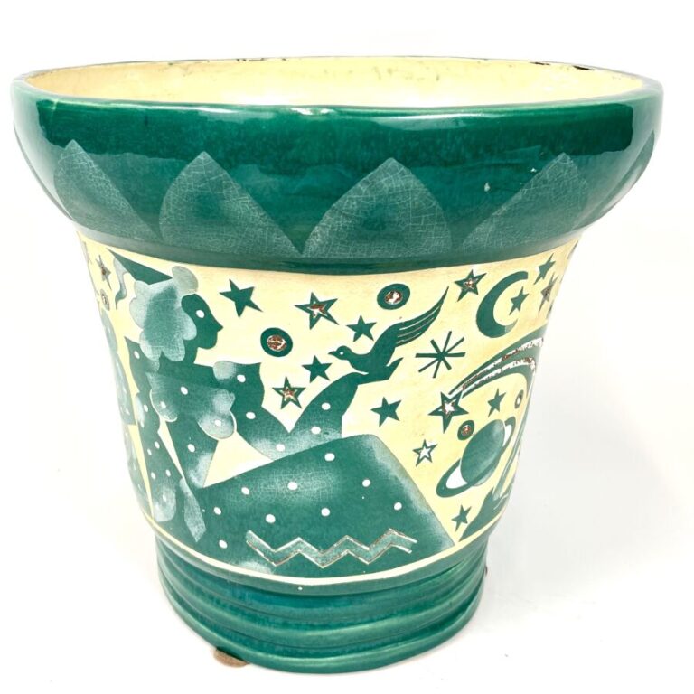 Robert MEQUINION (1905-1985) - Grand cache-pot en céramique émaillée verte sur…