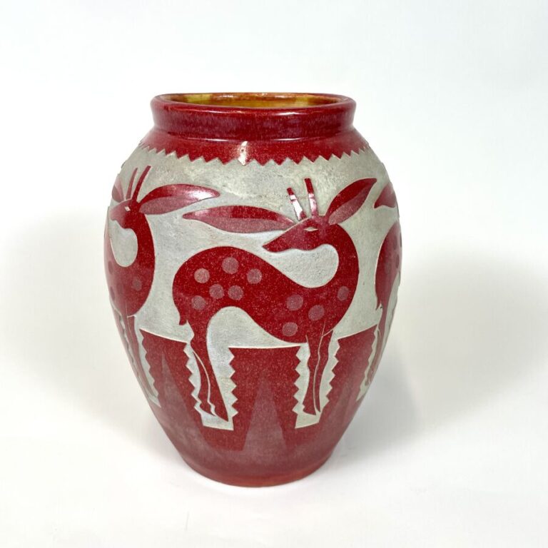 Robert MEQUINION (1905-1985) - Vase ovoïde à petit col en céramique émaillée fr…