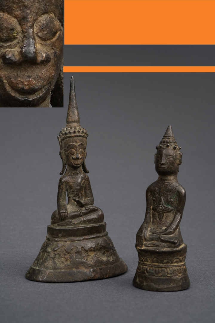 SUITE DE DEUX PETITS BOUDDHAS EN BRONZE - Asie du Sud-Est et vraisemblablement…