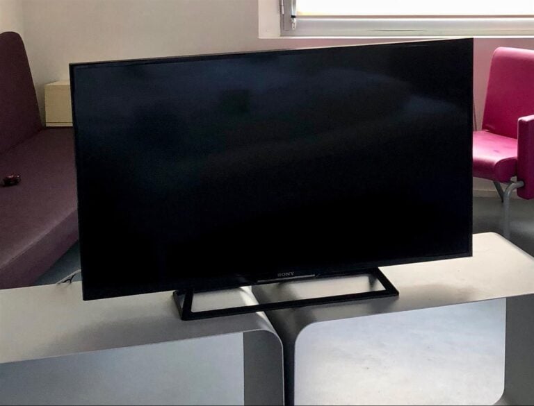 Téléviseur Sony 40 pouces [55]