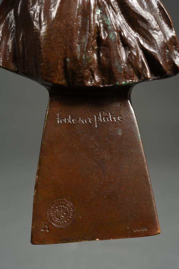 Théodore RIVIERE (1857-1912), d'après - Buste de Salammbô - Epreuve en bronze à…