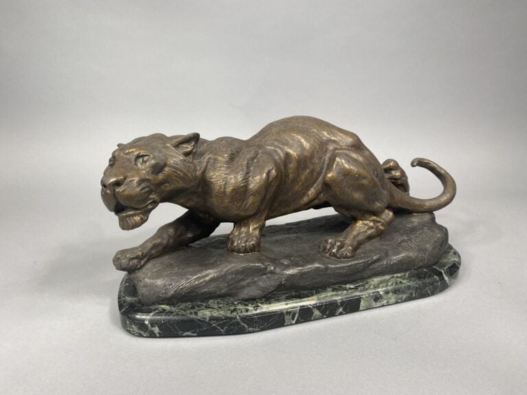 Thomas CARTIER (1879-1943), d'après - Tigre à l'affût - Epreuve en régule patin…