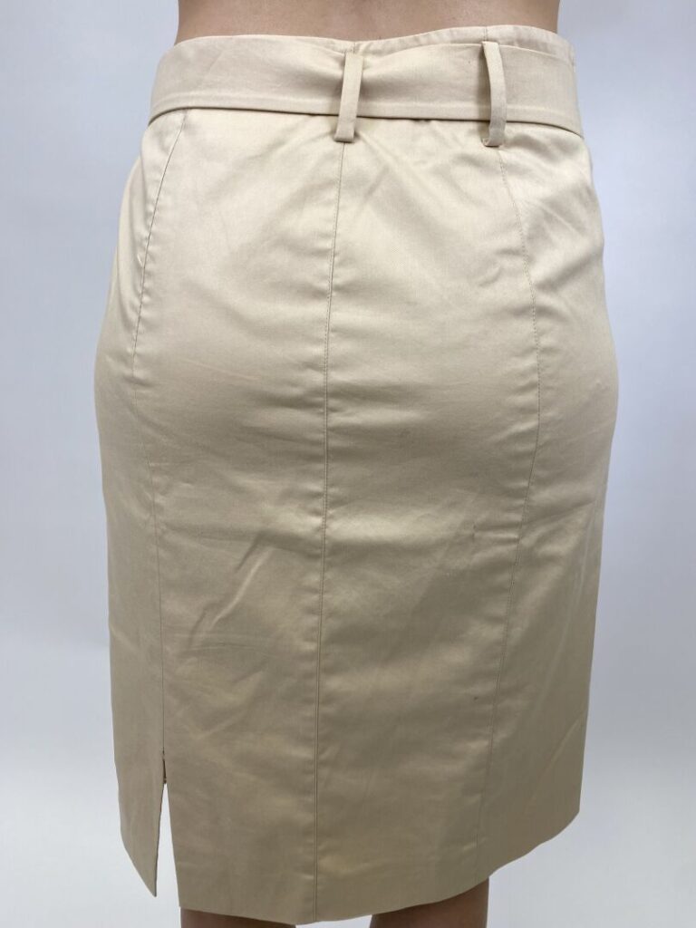 ARMANI Collezioni - Jupe droite en coton beige ceinturée à la taille - Taille 4…
