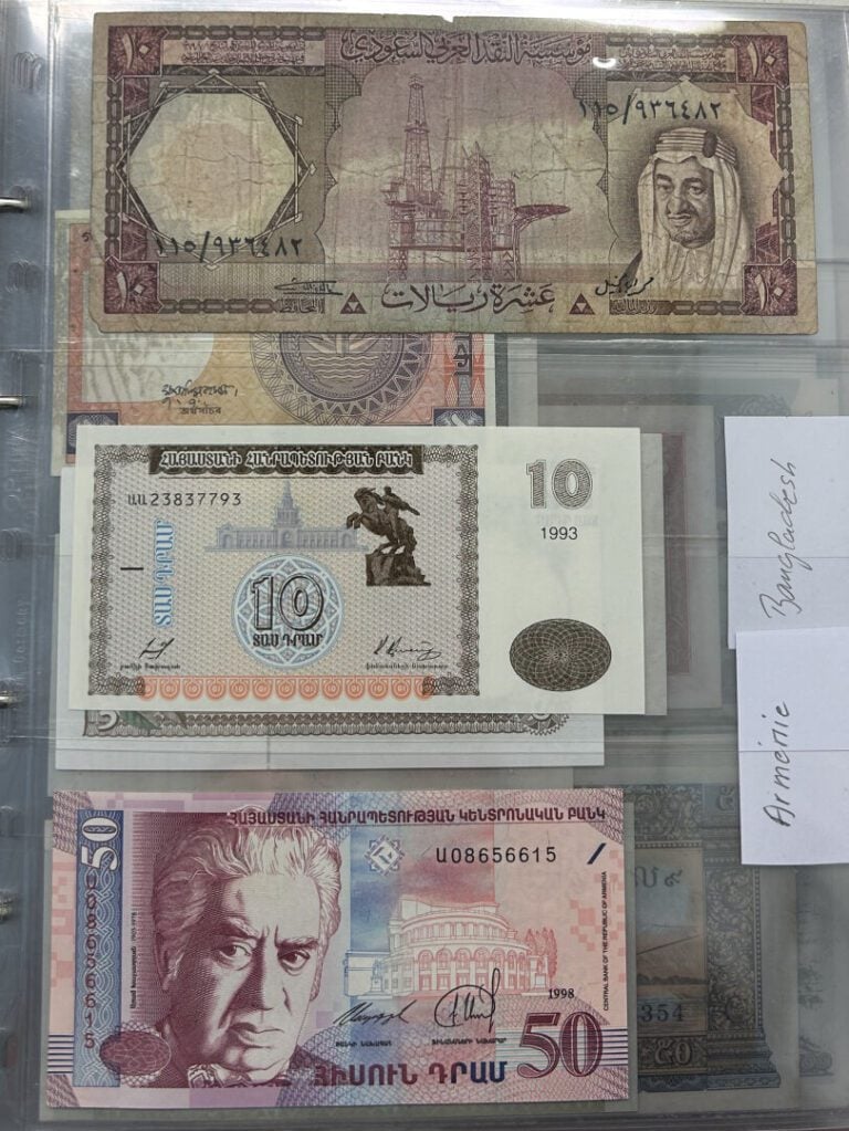 Billets - Asie - Important lot de 202 billets comprenant 38 États, respectiveme…