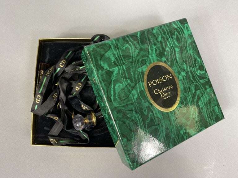 Christian DIOR Paris - Poison (1985) - Flacon bracelet jonc en verre et métal l…