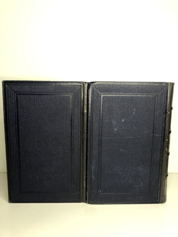 DURUY (Victor) - Histoire de France en 2 volumes. Édité à Paris chez Hachette e…