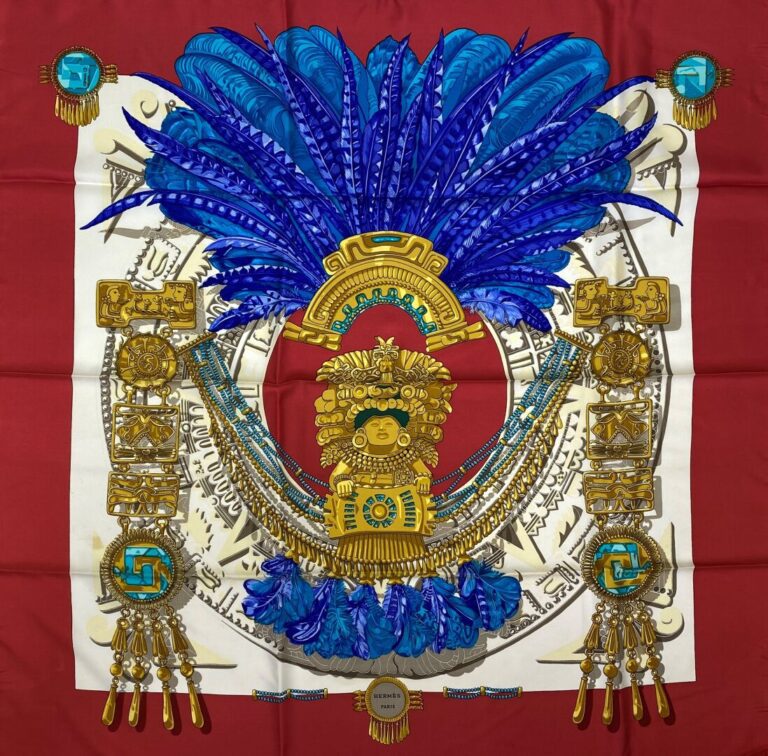 HERMÈS Paris - Carré en twill de soie à décor imprimé titré "Les Mayas" - Modèl…