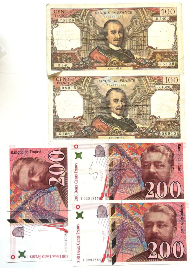 Lot de cinq Billets comprenant : - -Deux 100 Francs Corneille U.4-11-1976 et M.…