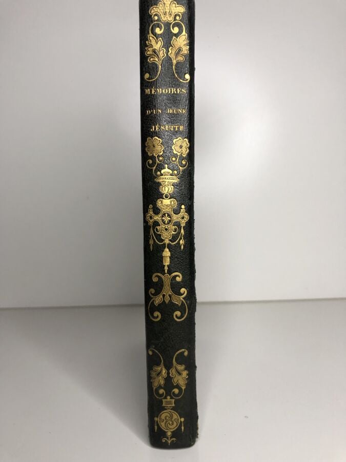 MARCET (Martial l'abbé). - Mémoire d'un jeune jésuite. Edité à Paris chez Ambro…