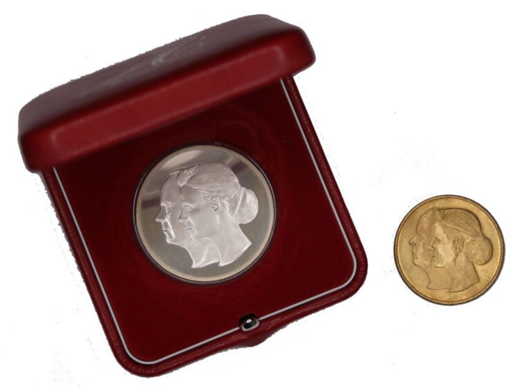 Monaco - Albert II - Médaille du mariage du prince Albert II et de Charlène de…