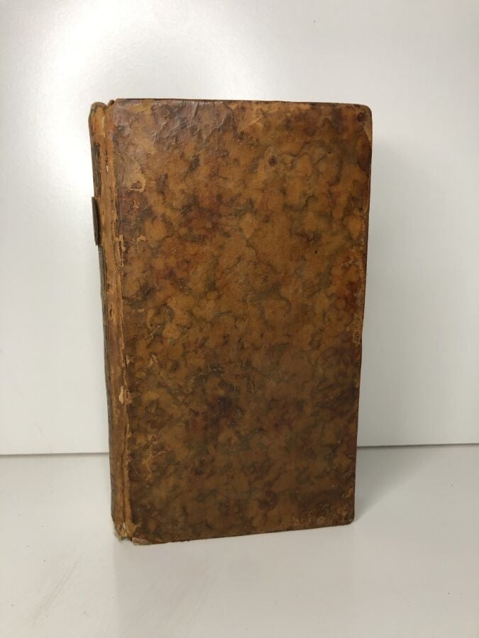 MONTESQUIEU. - Lettres persanes. Edité à Amsterdam chez Arkstée en 1761. De for…