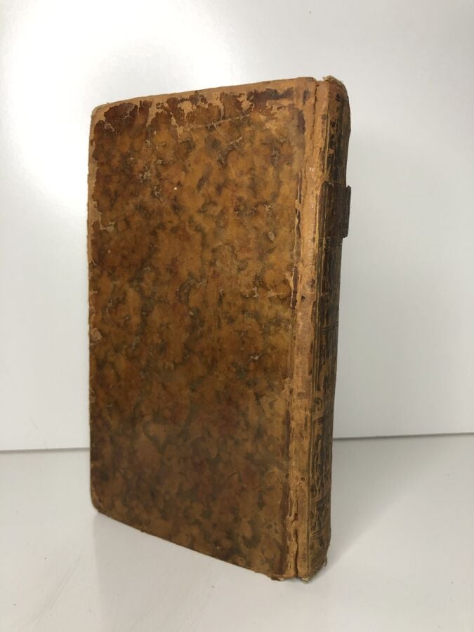 MONTESQUIEU. - Lettres persanes. Edité à Amsterdam chez Arkstée en 1761. De for…
