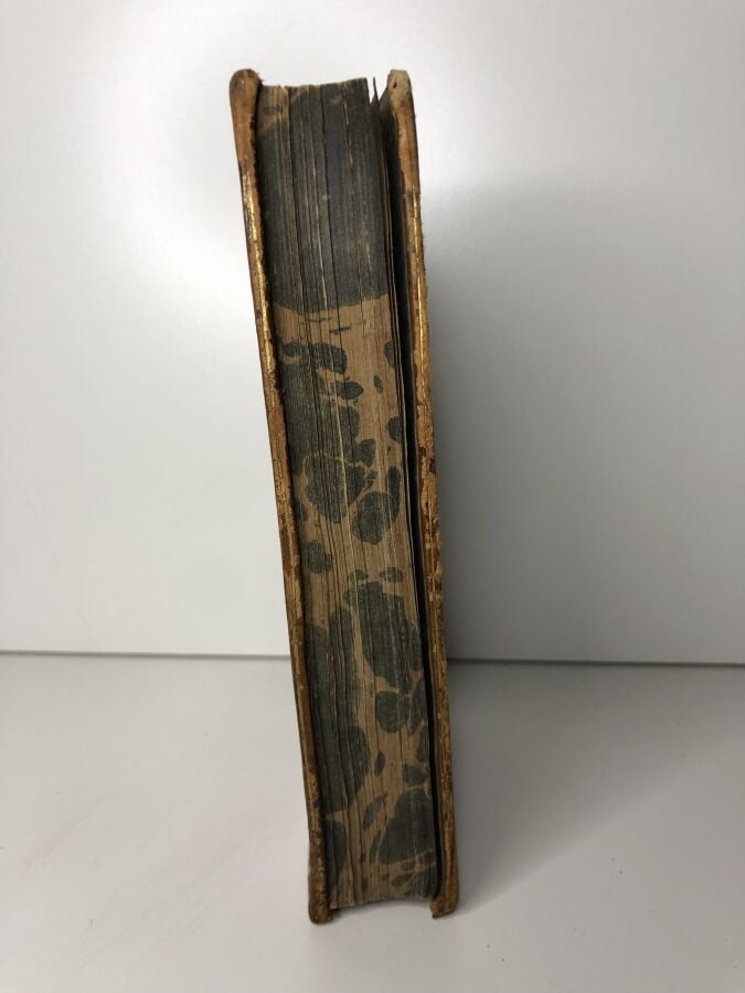 MONTESQUIEU. - Lettres persanes. Edité à Amsterdam chez Arkstée en 1761. De for…
