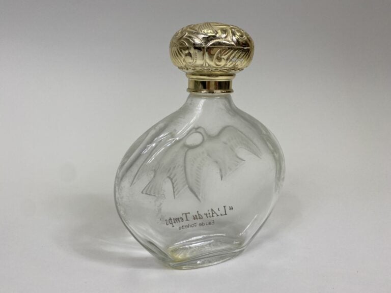 Nina RICCI - "L'Air du Temps" - Flacon eau de toilette 100 ml - Marqué Lalique…