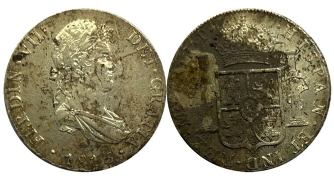 * Perou - Ferdinan VII - 8 réales 1815 - A : Tête laurée à droite de ferdinan V…