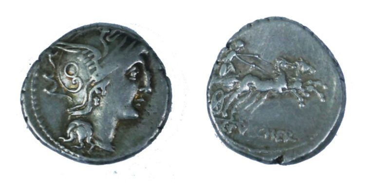 * Rome - Claudia (110-109 avant J.C) - Denier - A : Tête casquée de Rome à droi…