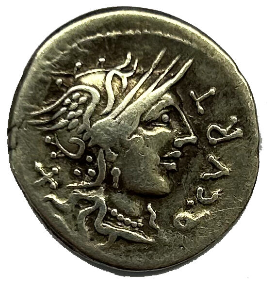 * Rome - Curtia (116-115 avant J.C) - Denier - A : Tête casquée de Rome à droit…