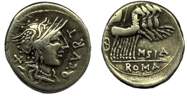 * Rome - Curtia (116-115 avant J.C) - Denier - A : Tête casquée de Rome à droit…