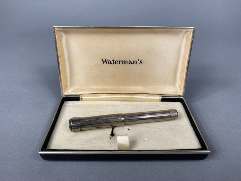 WATERMAN - Stylo-plume en métal argenté guilloché et rainuré, plume or (750) -…