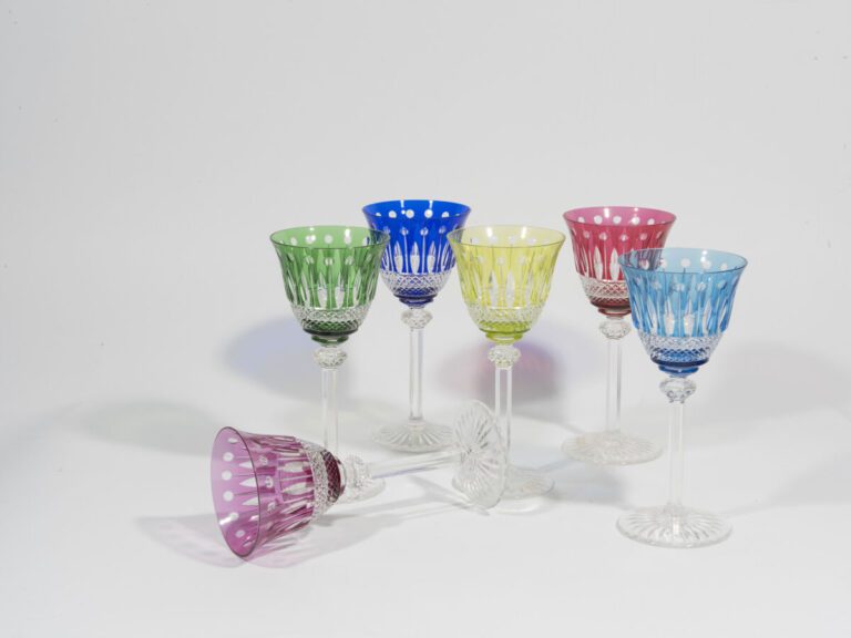 6 verres en cristal taillé Saint-Louis de couleurs