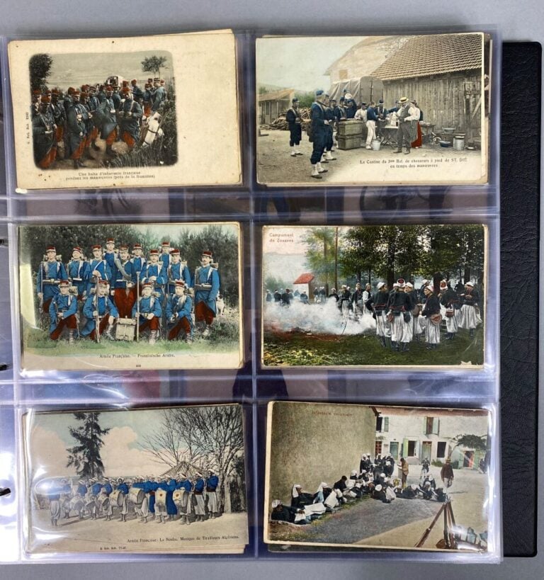 Album de cartes postales anciennes sur le thème de la Première guerre mondiale…
