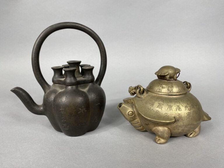 Chine et divers - Ensemble de théières de formes et tailles diverses - Certaine…