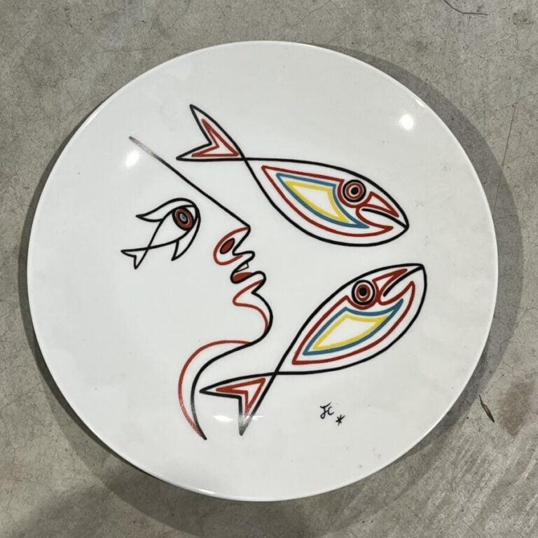 D'après Jean COCTEAU. 6 assiettes en porcelaine à décors différents