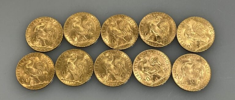 Ensemble comprenant 10 pièces de 20 francs or (900‰) de type "Marianne-Coq" - 2…