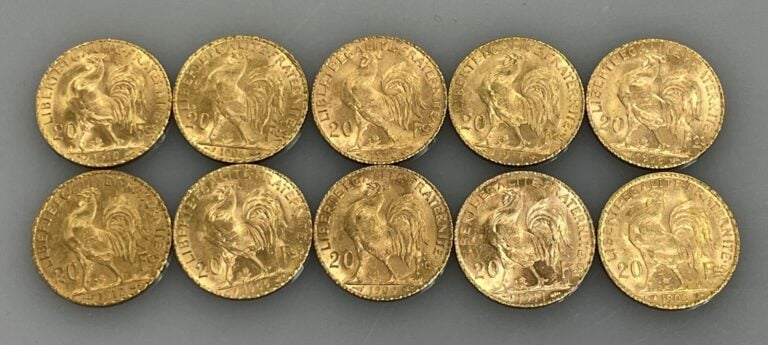 Ensemble comprenant 10 pièces de 20 francs or (900‰) de type "Marianne-Coq" - -…