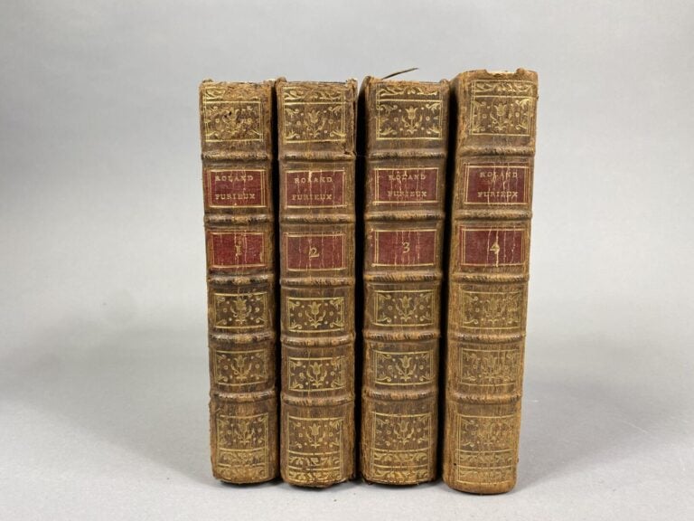 Ensemble de livres comprenant : - - Arioste, Roland furieux, 4 volumes, Brunet…