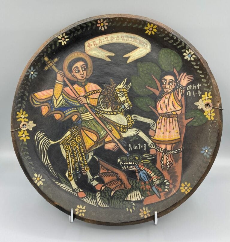 Ethiopie - Plat en terre cuite à décor émaillé polychrome figurant Saint George…