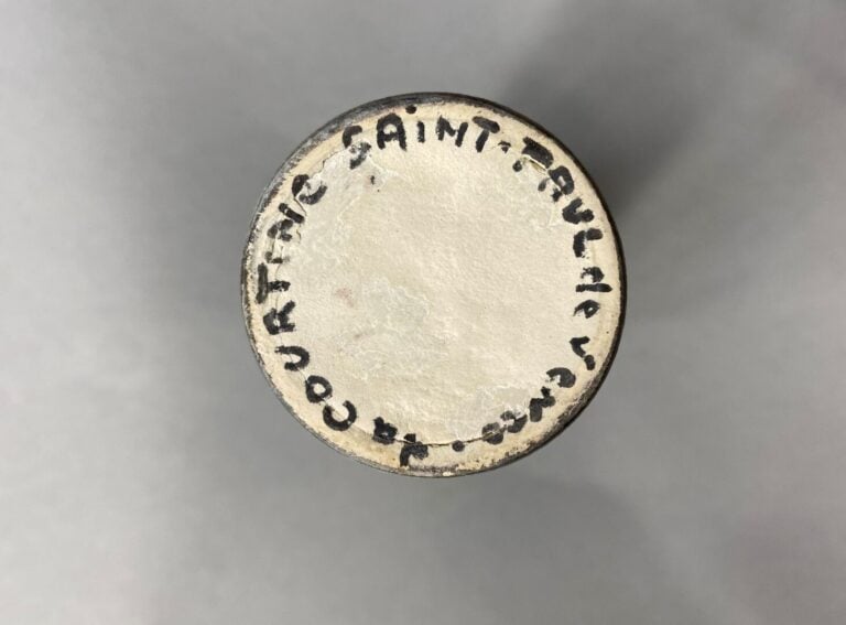 GALERIE DE LA COURTINE - SAINT PAUL DE VENCE - Ensemble de 14 poteries émaillée…