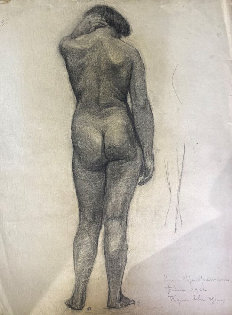 Important lot de dessins au fusain sur papier représentant des académie d'homme…