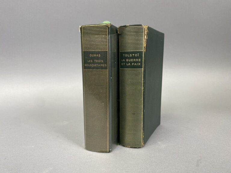 Lot de deux livres de La Pléiade Tolstoï et Alexandre Dumas